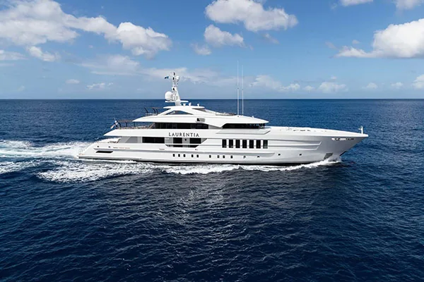 LAURENTIA - yacht charter French Riviera
