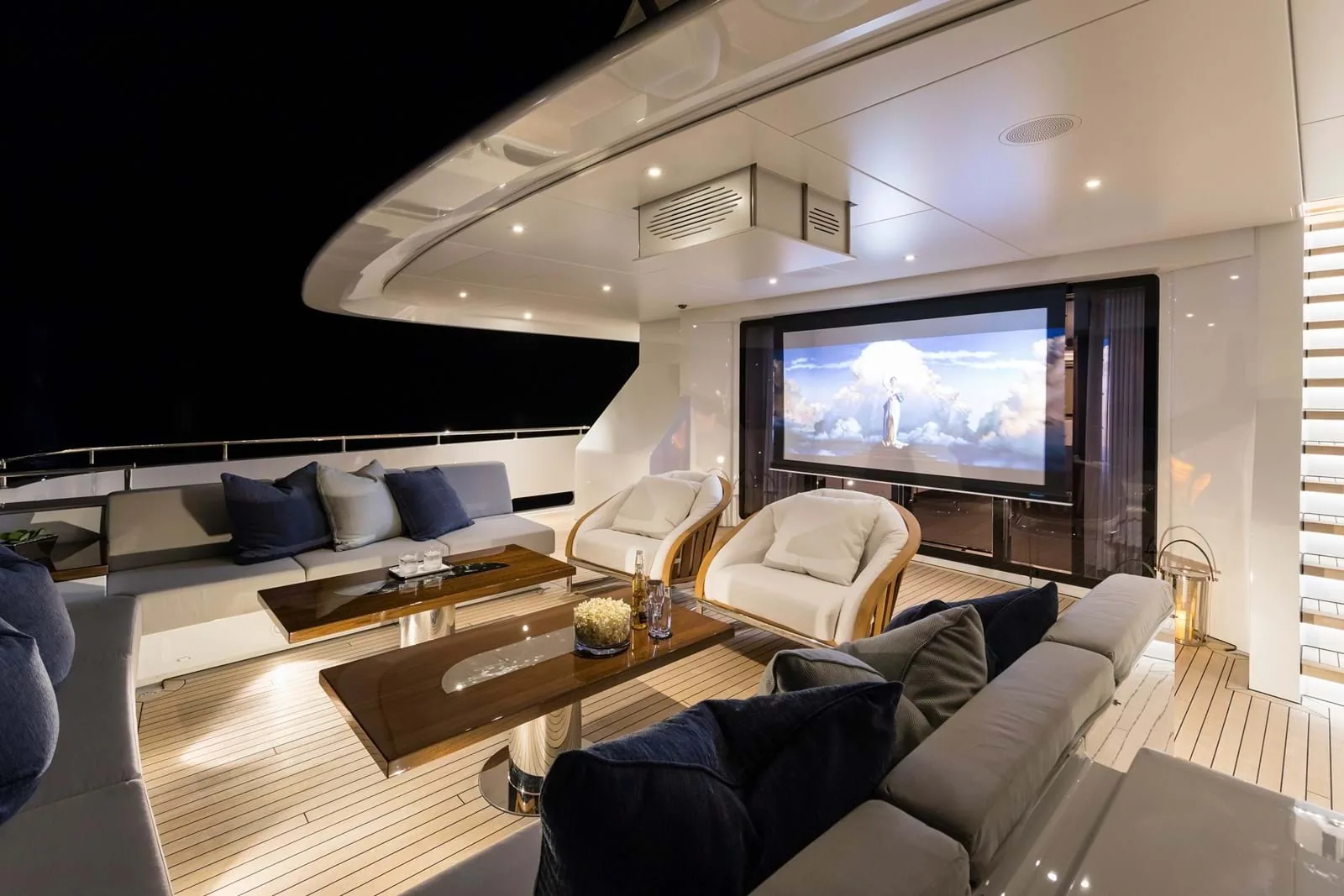 LAURENTIA - yacht charter photo 18