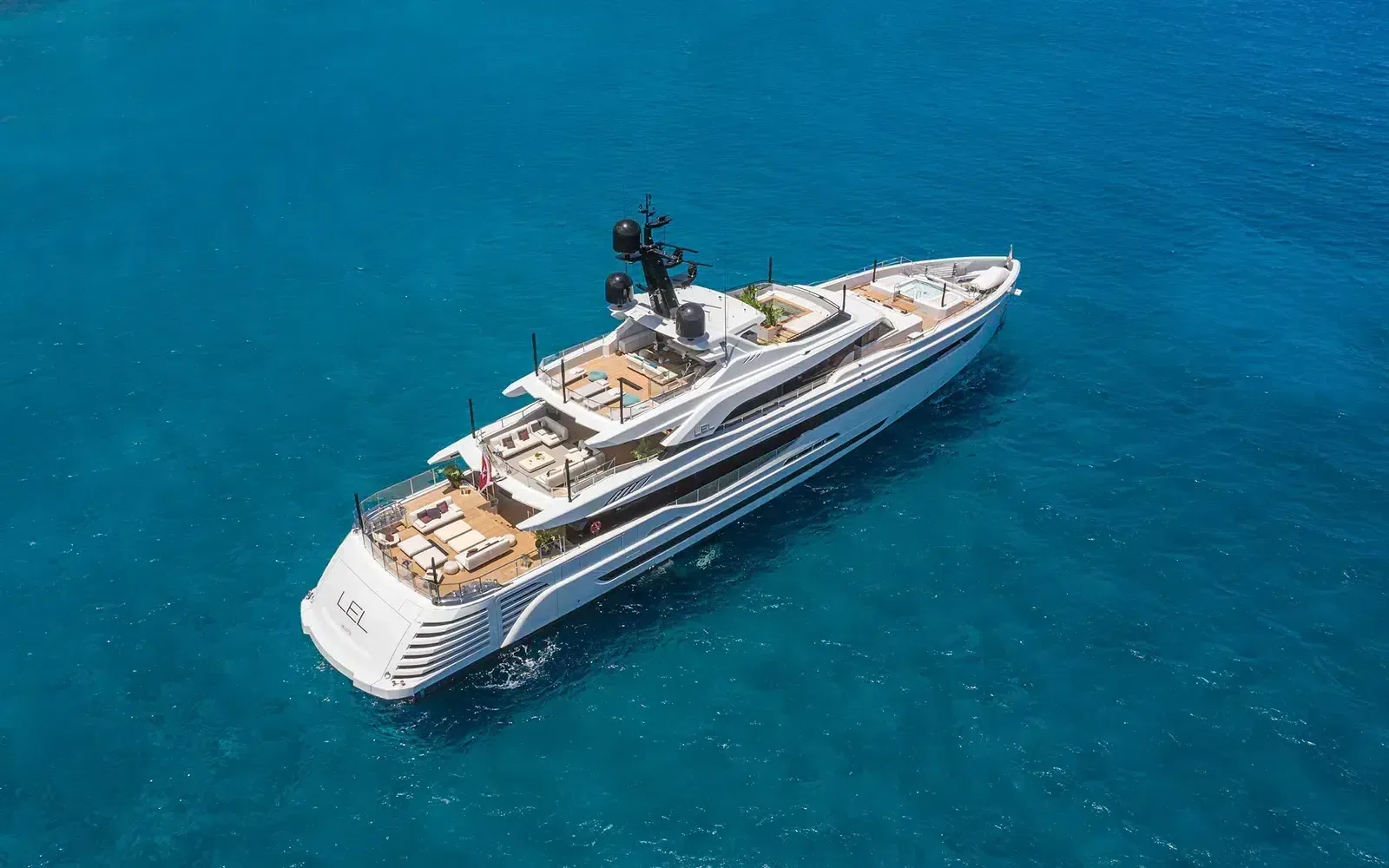 LEL - yacht charter photo 3