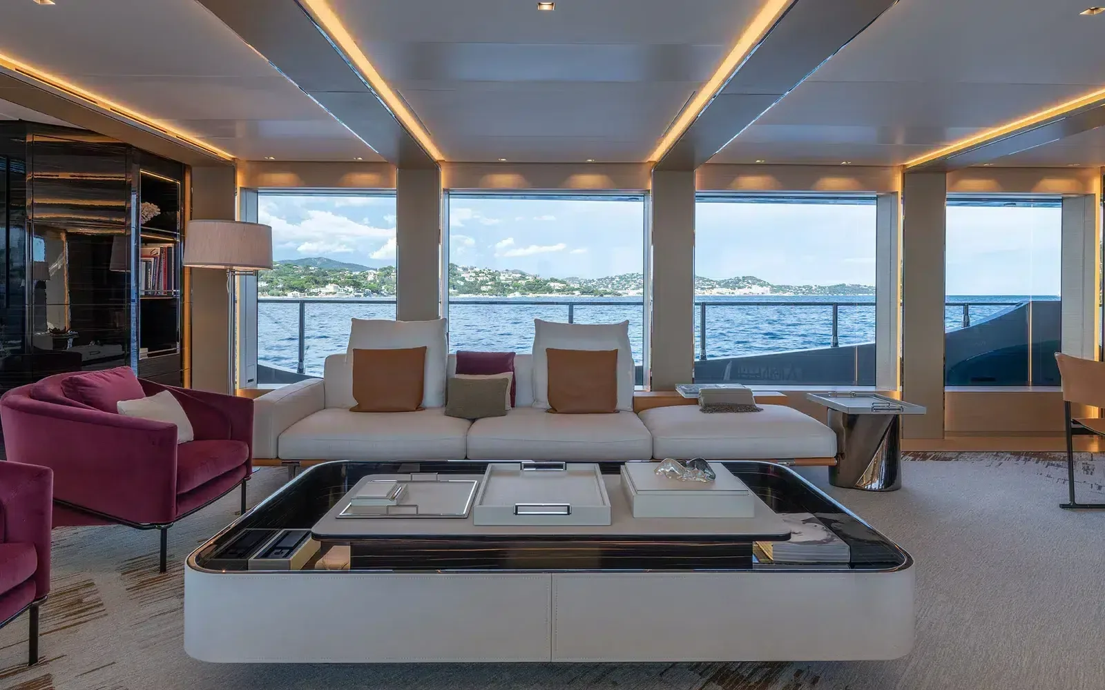LEL - yacht charter photo 18