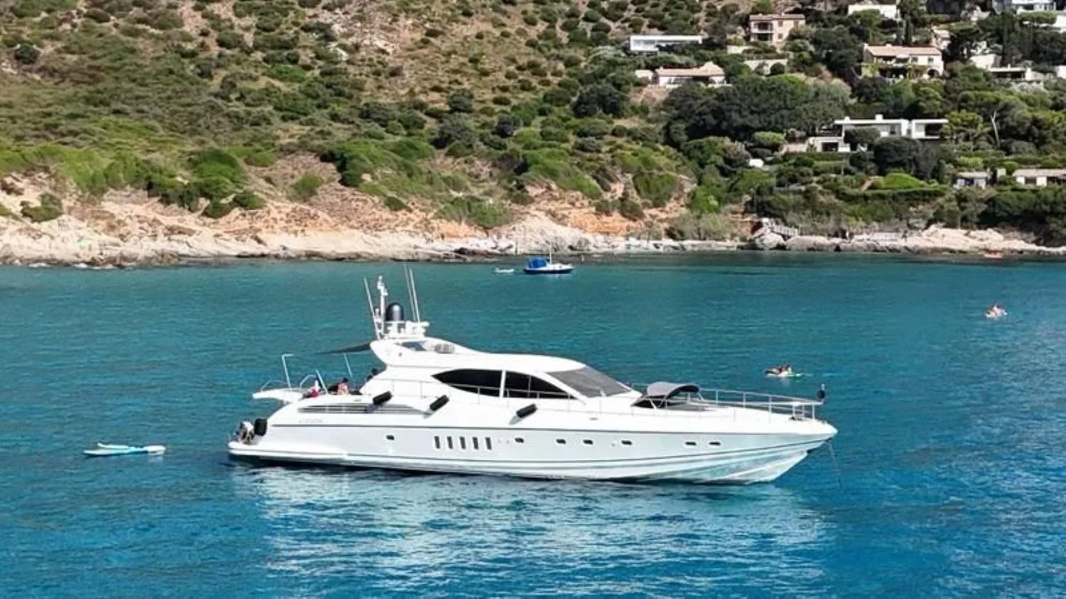 LEOPARD 24 - yacht charter photo 4