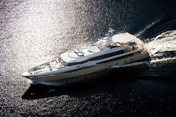 LILI - yacht charter French Riviera