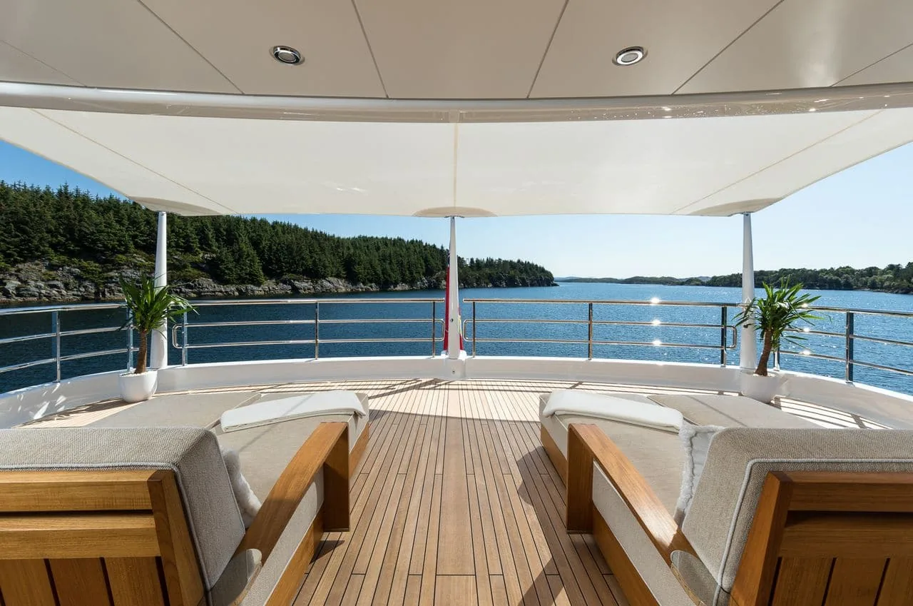 LILI - yacht charter photo 11