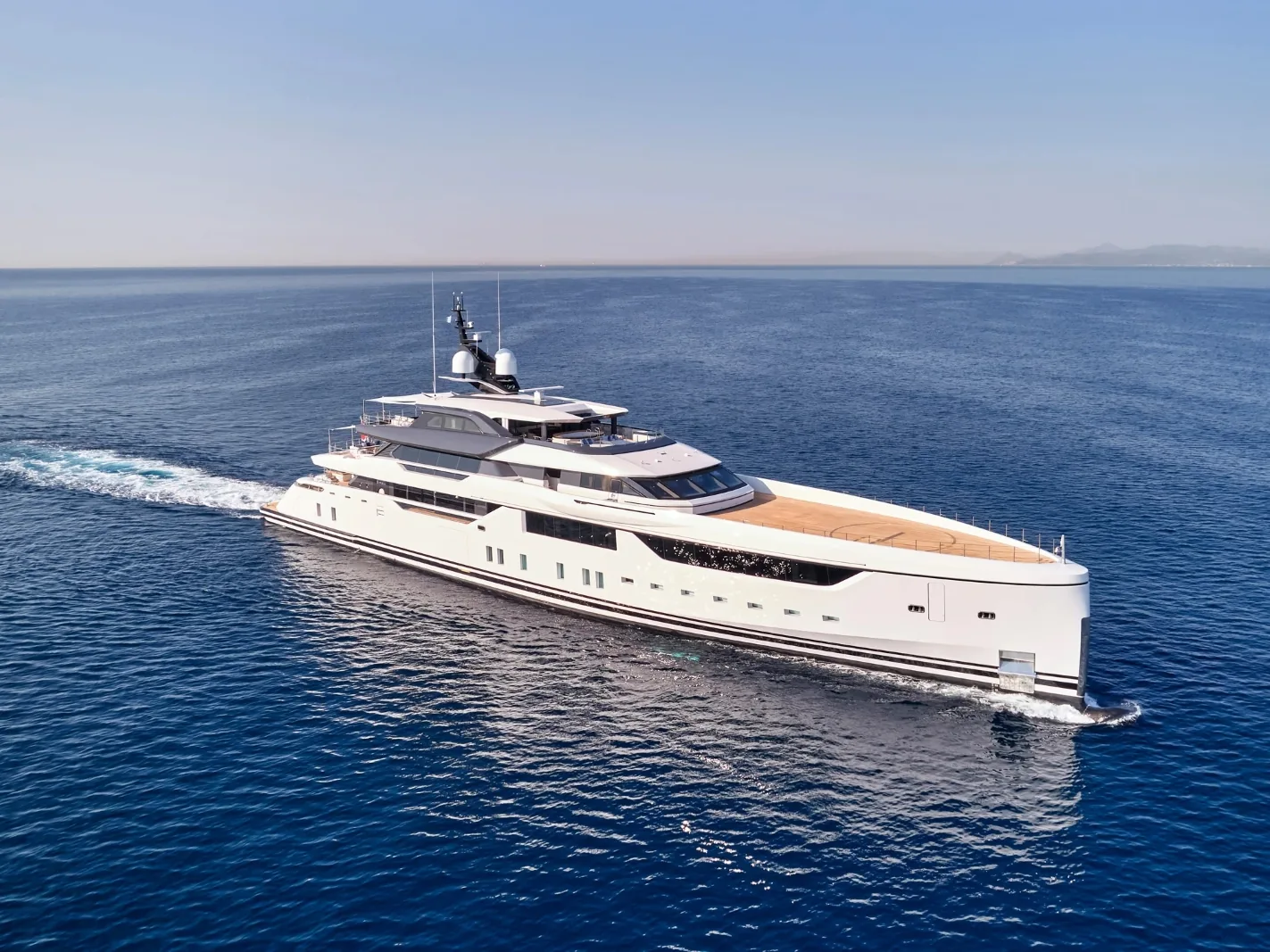 MALIA - yacht charter photo 3
