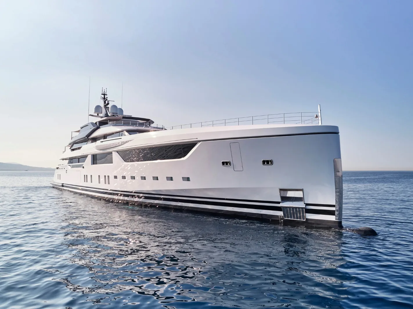 MALIA - yacht charter photo 4