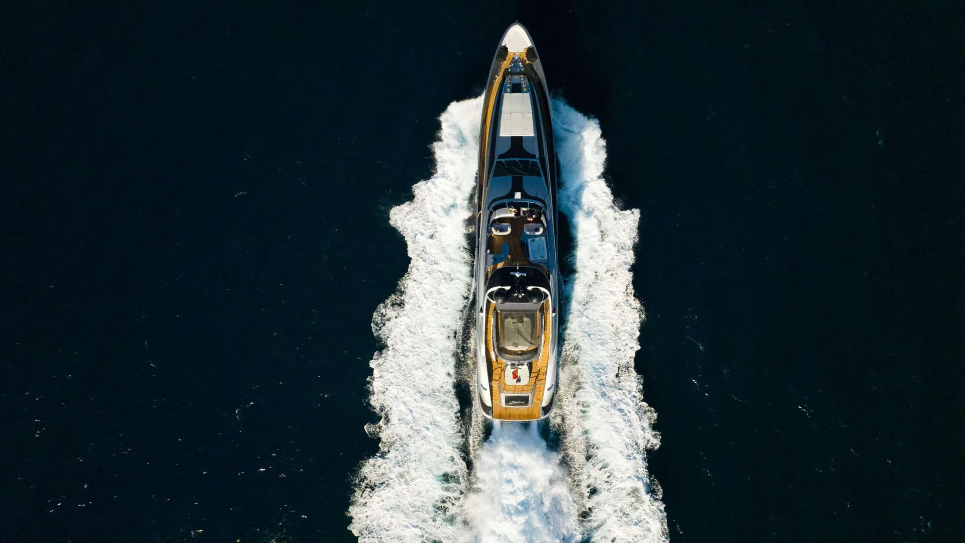 Matsu - yacht charter photo 7