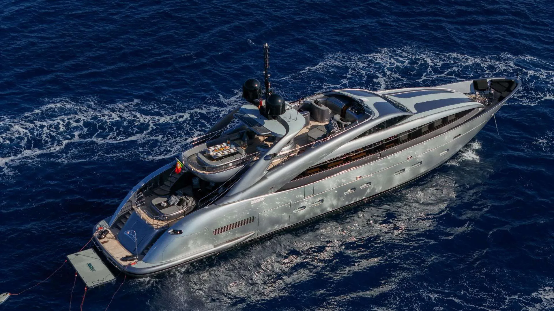 Matsu - yacht charter photo 8