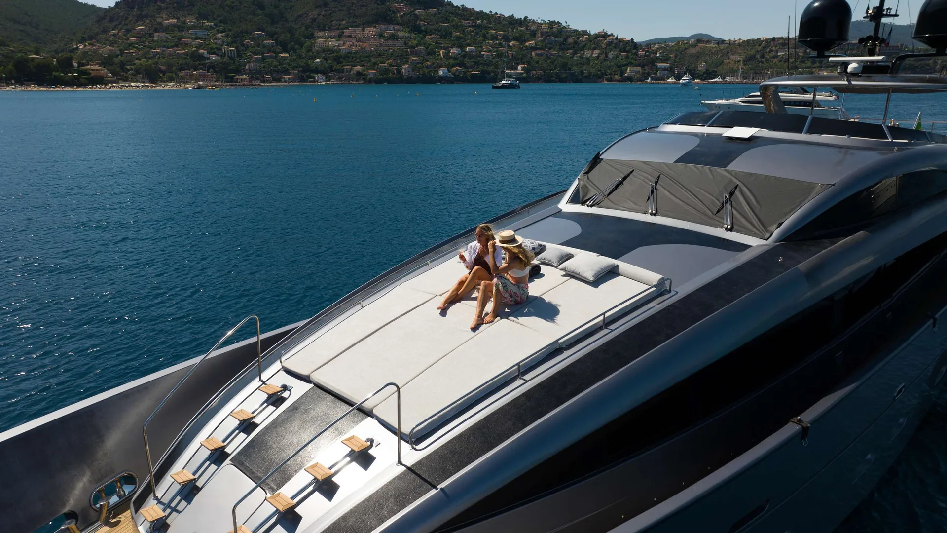 Matsu - yacht charter photo 15