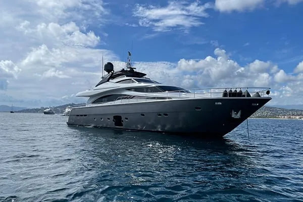 MAXI BEER - yacht charter French Riviera