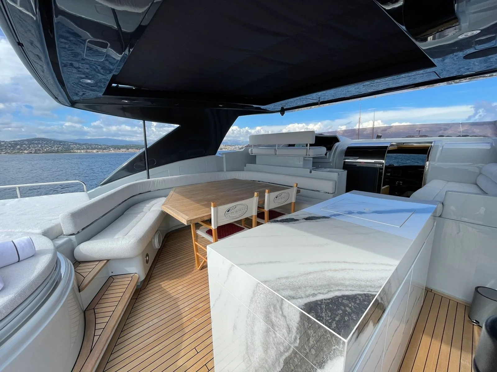 MAXI BEER - yacht charter photo 4