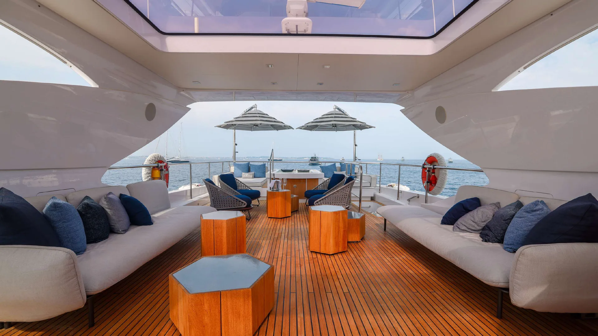 Millesime - yacht charter photo 12