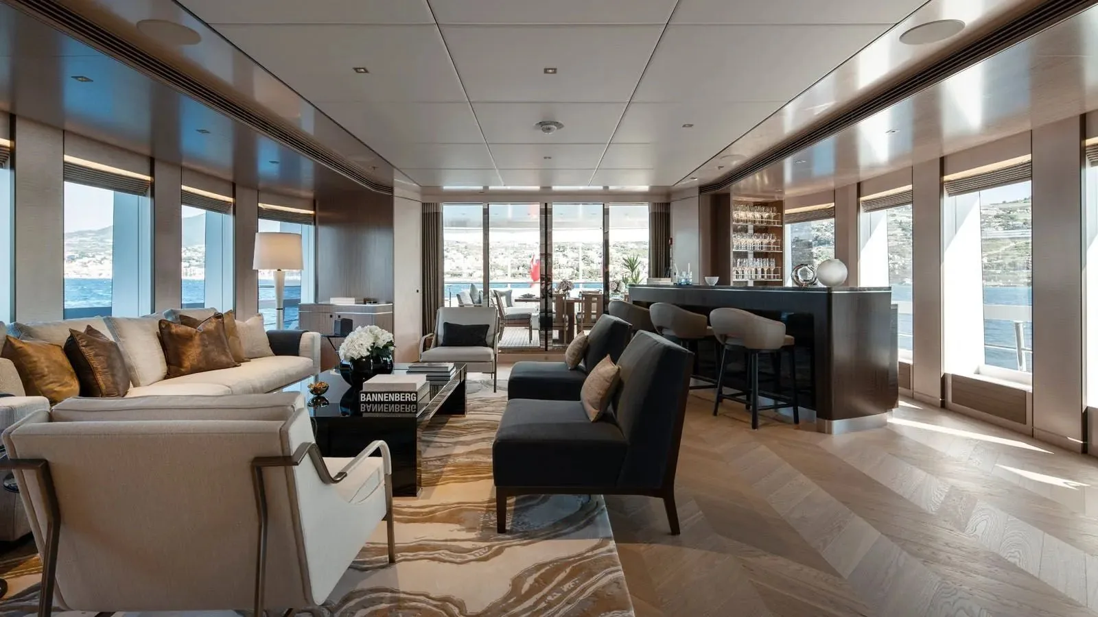 MOSKITO - yacht charter photo 16