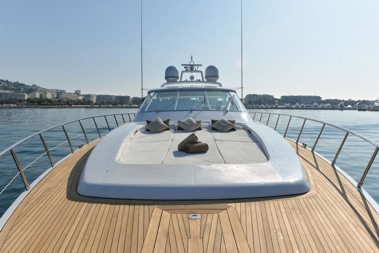 MR M - yacht charter photo 5