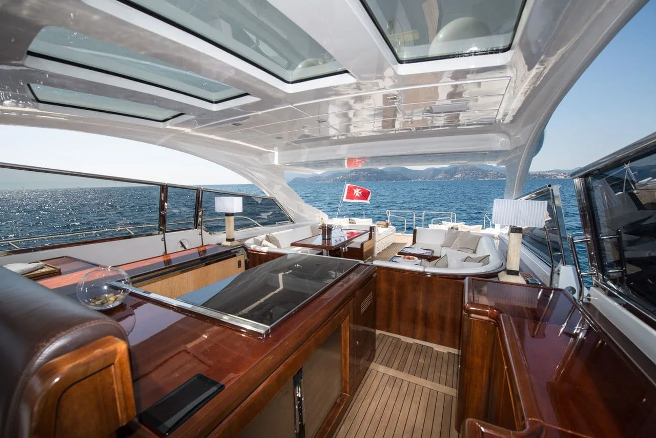 MR M - yacht charter photo 8