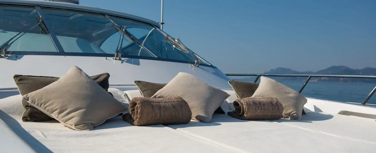 MR M - yacht charter photo 9