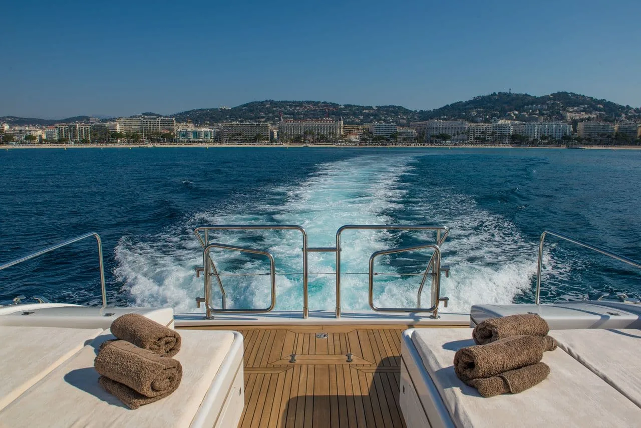 MR M - yacht charter photo 10