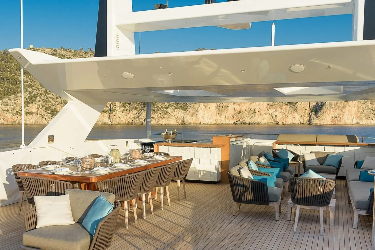 MR T - yacht charter photo 8