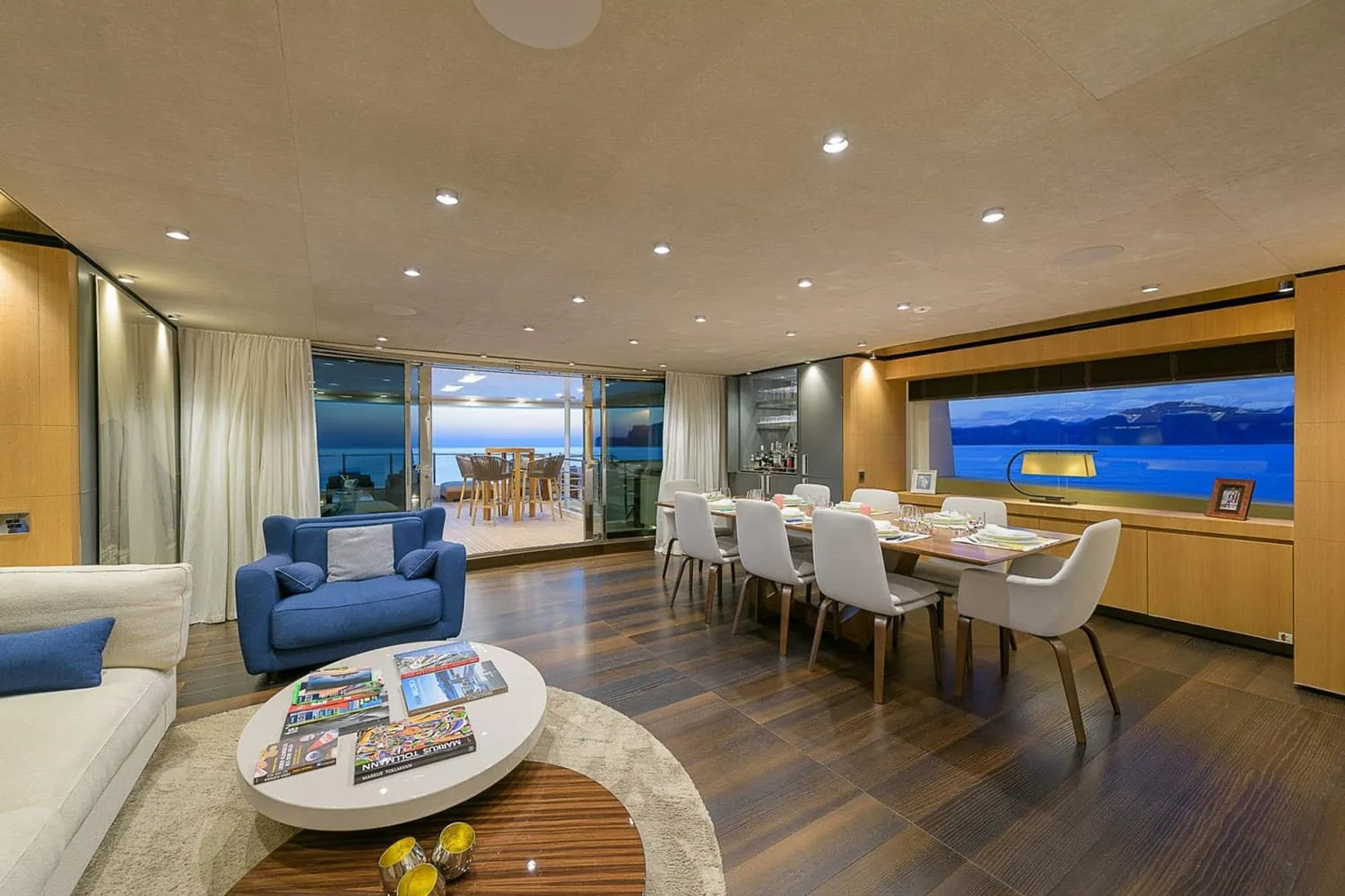 MR T - yacht charter photo 14