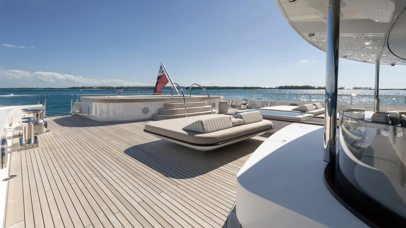 NAUTILUS - yacht charter photo 4