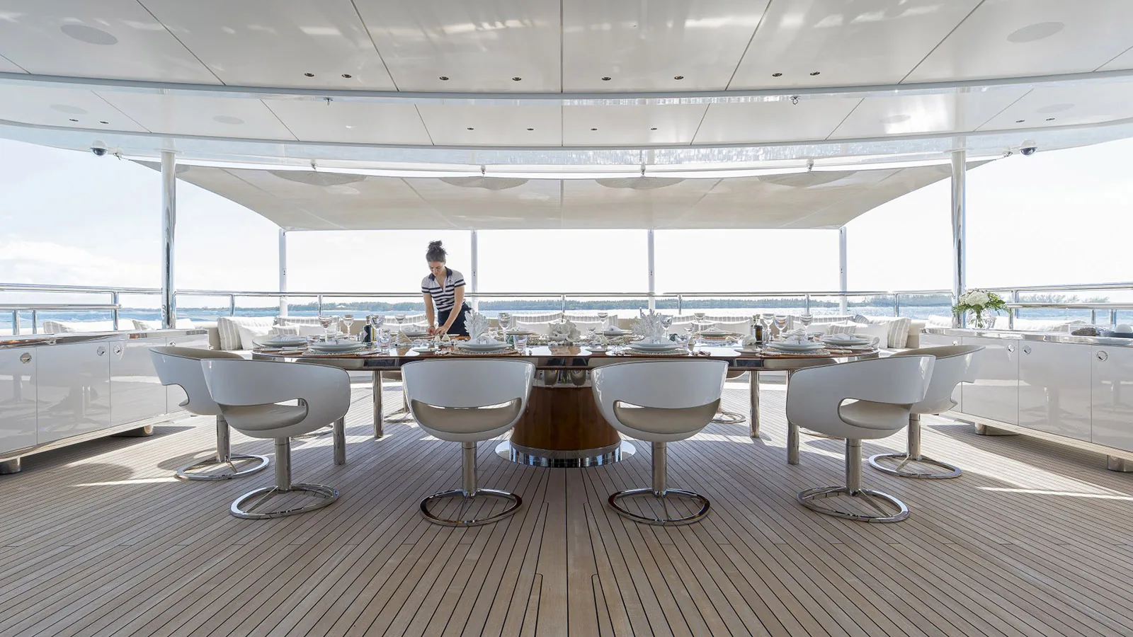NAUTILUS - yacht charter photo 7