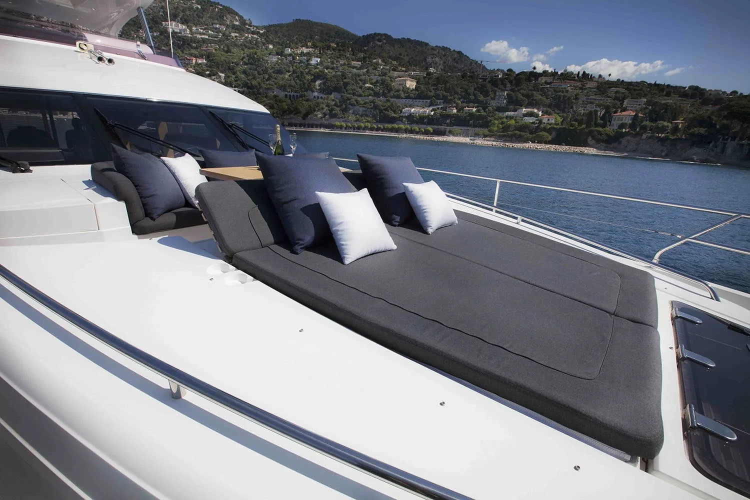 OBSESSIO - yacht charter photo 5