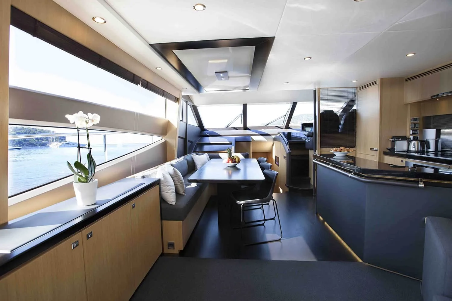 OBSESSIO - yacht charter photo 9