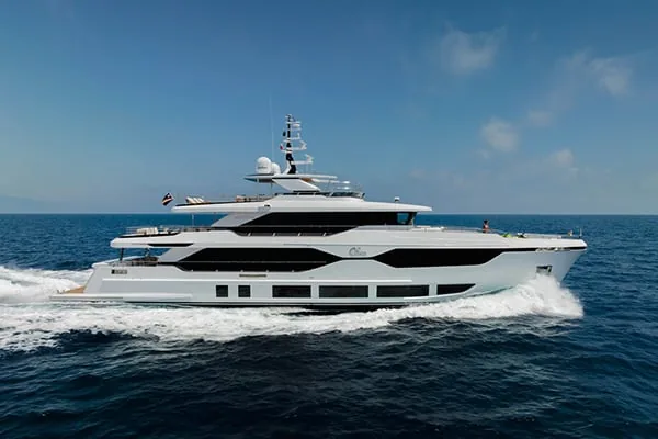 OLIVIA - yacht charter French Riviera