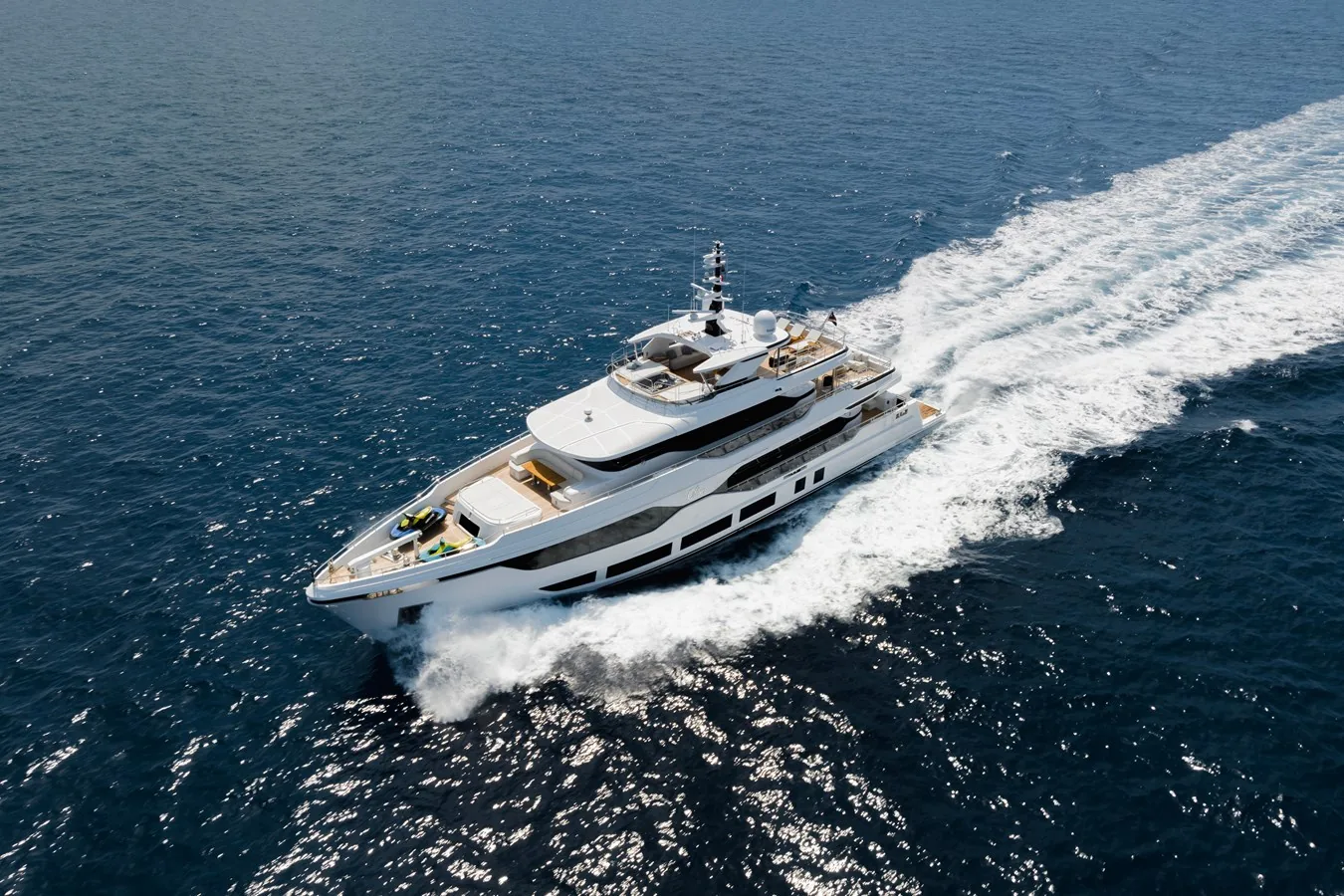 OLIVIA - yacht charter photo 3