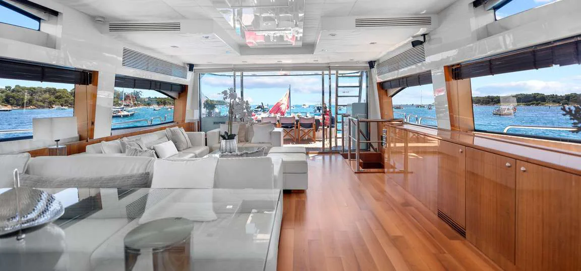 Palumba - yacht charter photo 6