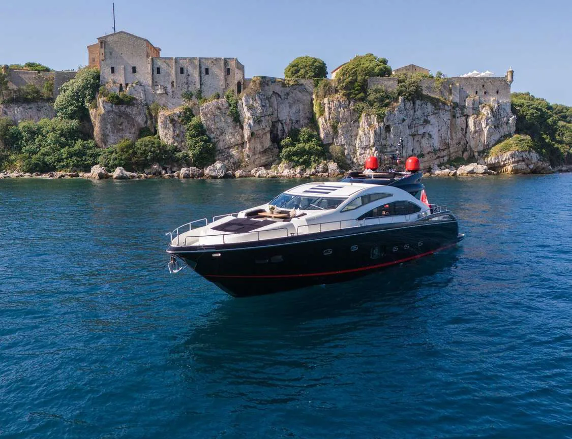 Palumba - yacht charter photo 7