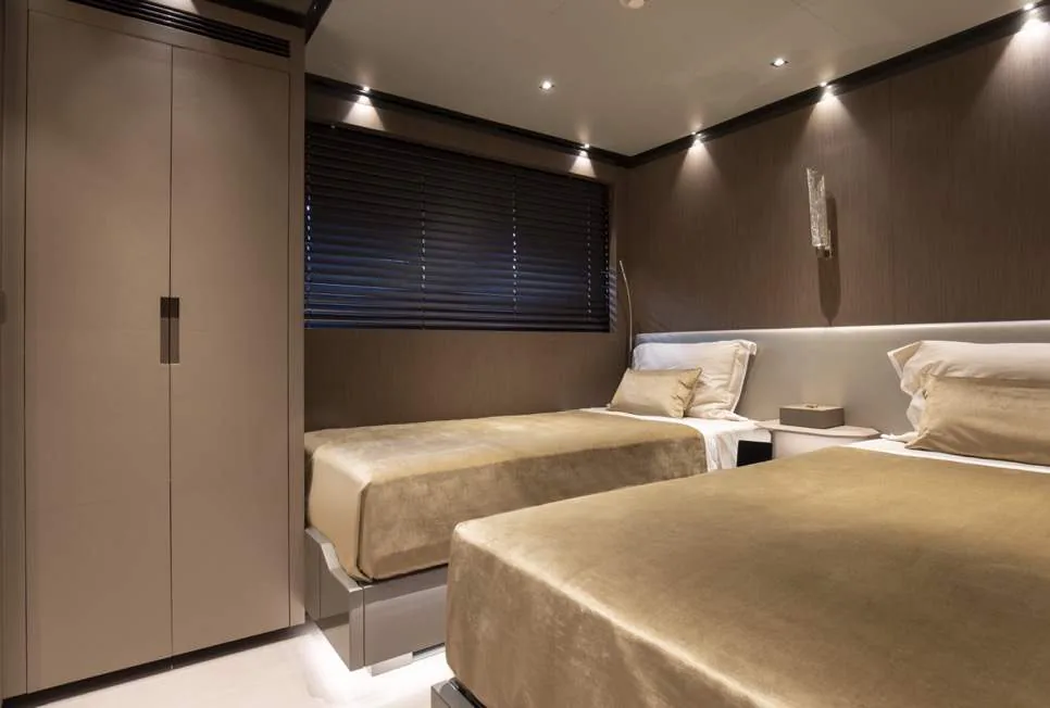 Panam - yacht charter photo 11