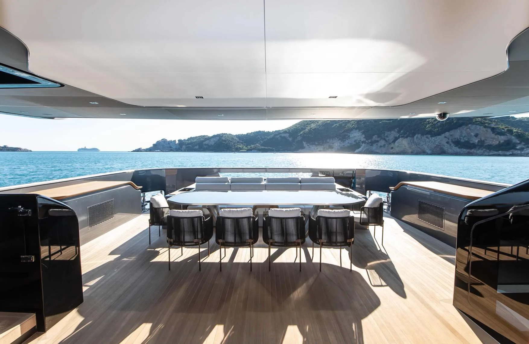 Panam - yacht charter photo 12