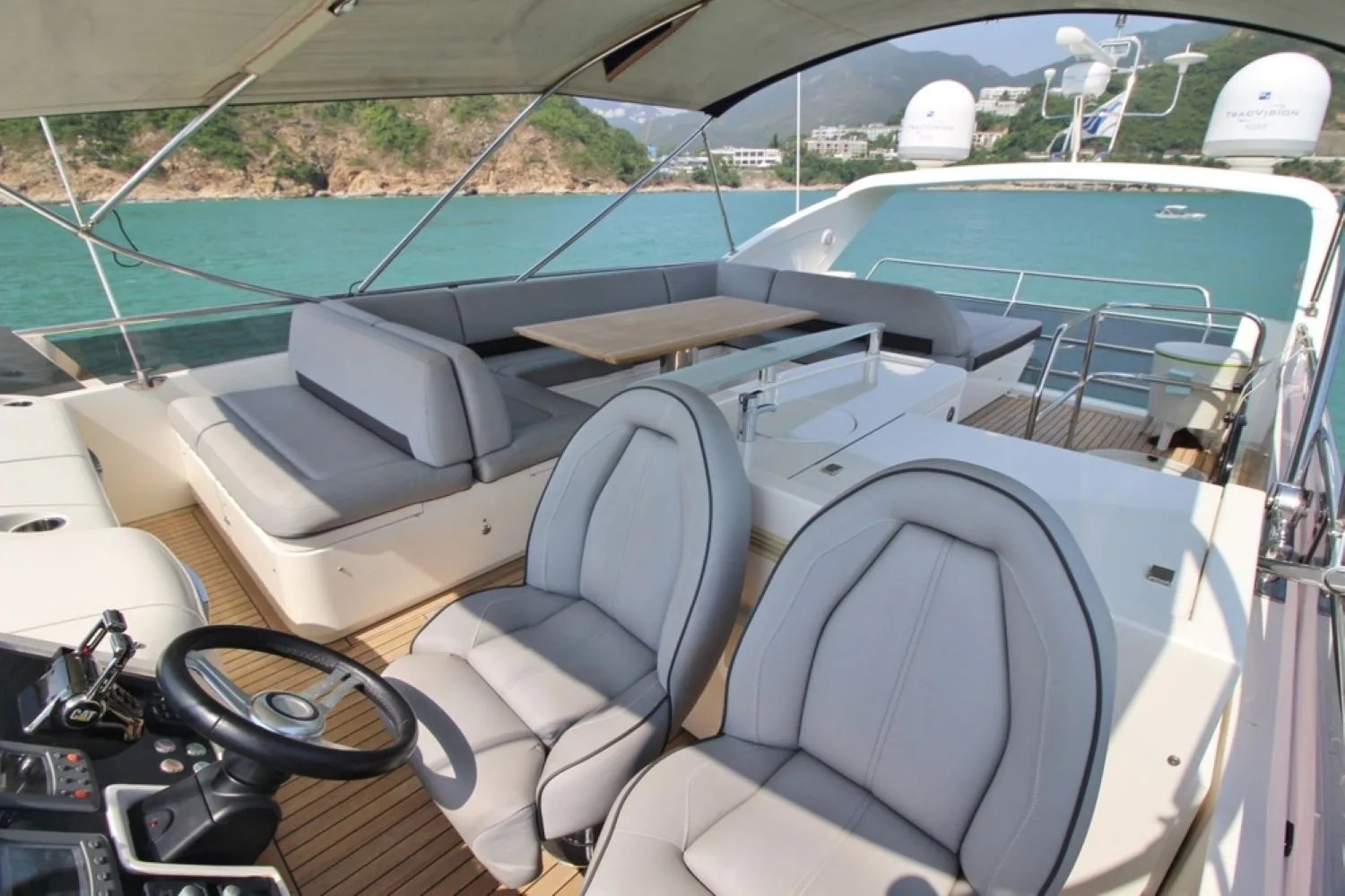 PRINCESS V64 - yacht charter photo 10