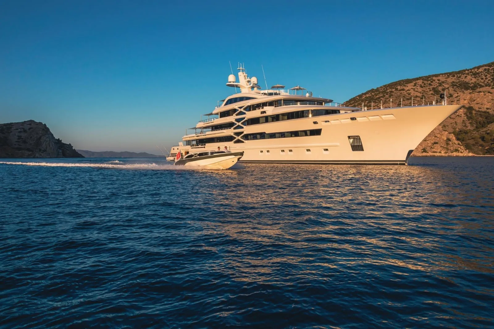 PROJECT X - yacht charter photo 4