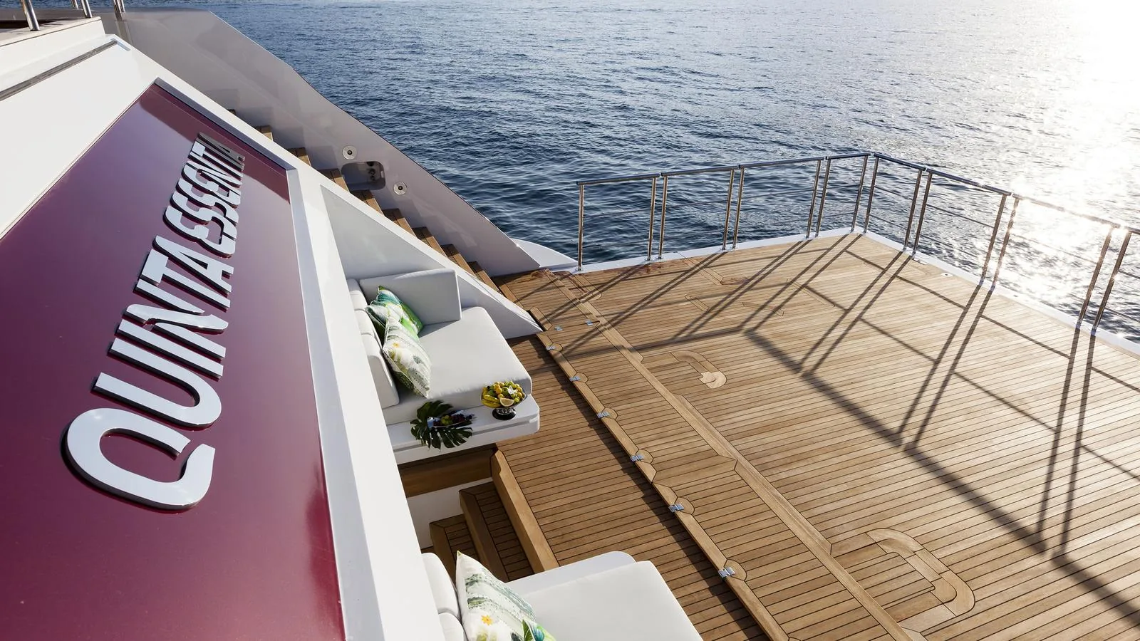 QUINTA ESSENTIA - yacht charter photo 8