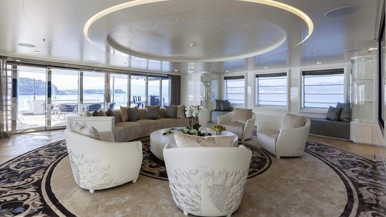 QUINTA ESSENTIA - yacht charter photo 13