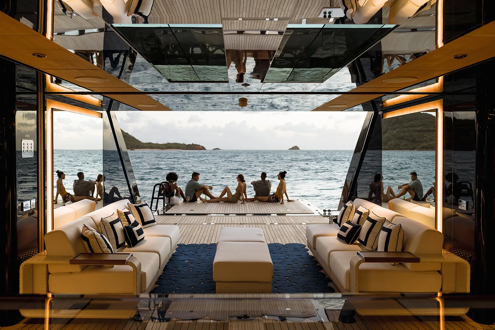 RESILIENCE - yacht charter photo 12