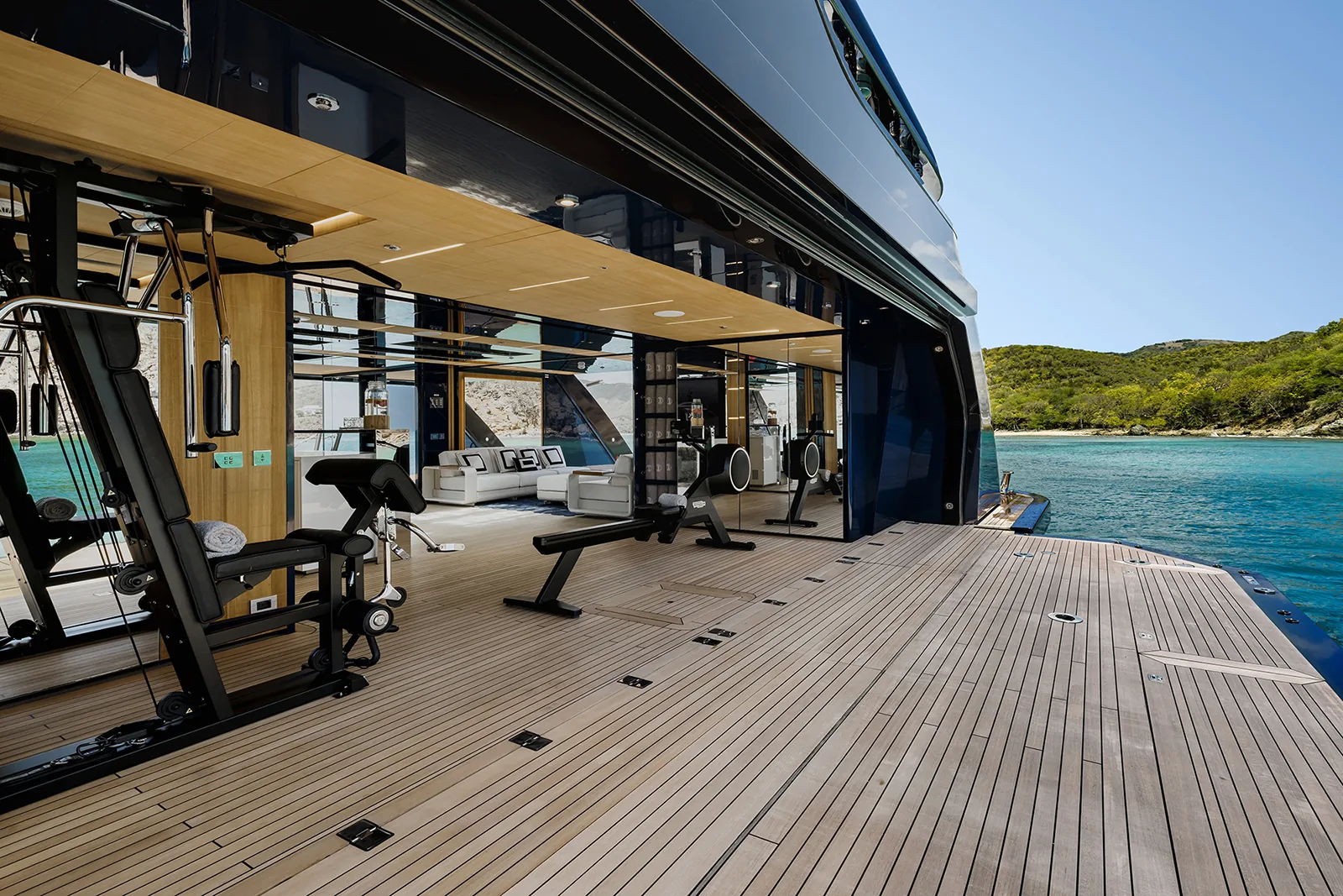 RESILIENCE - yacht charter photo 16