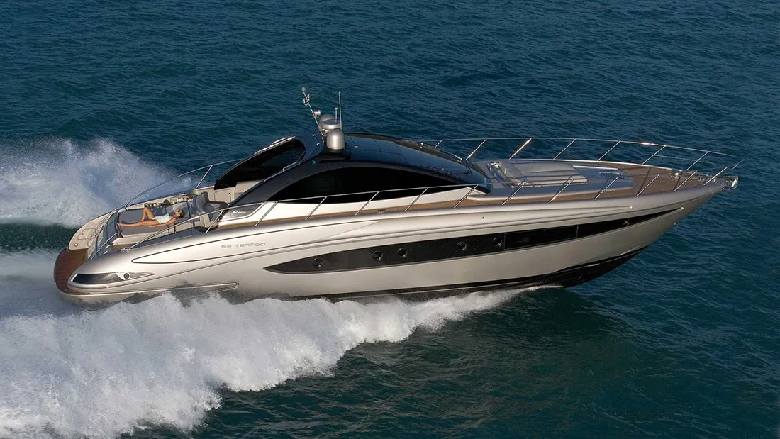 RIVA VERTIGO 63 - yacht charter photo 2