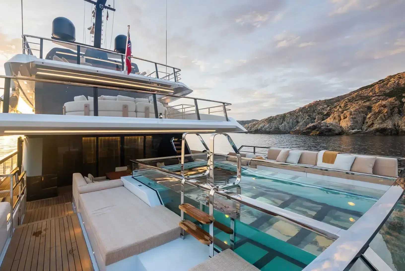 RMF - yacht charter photo 18