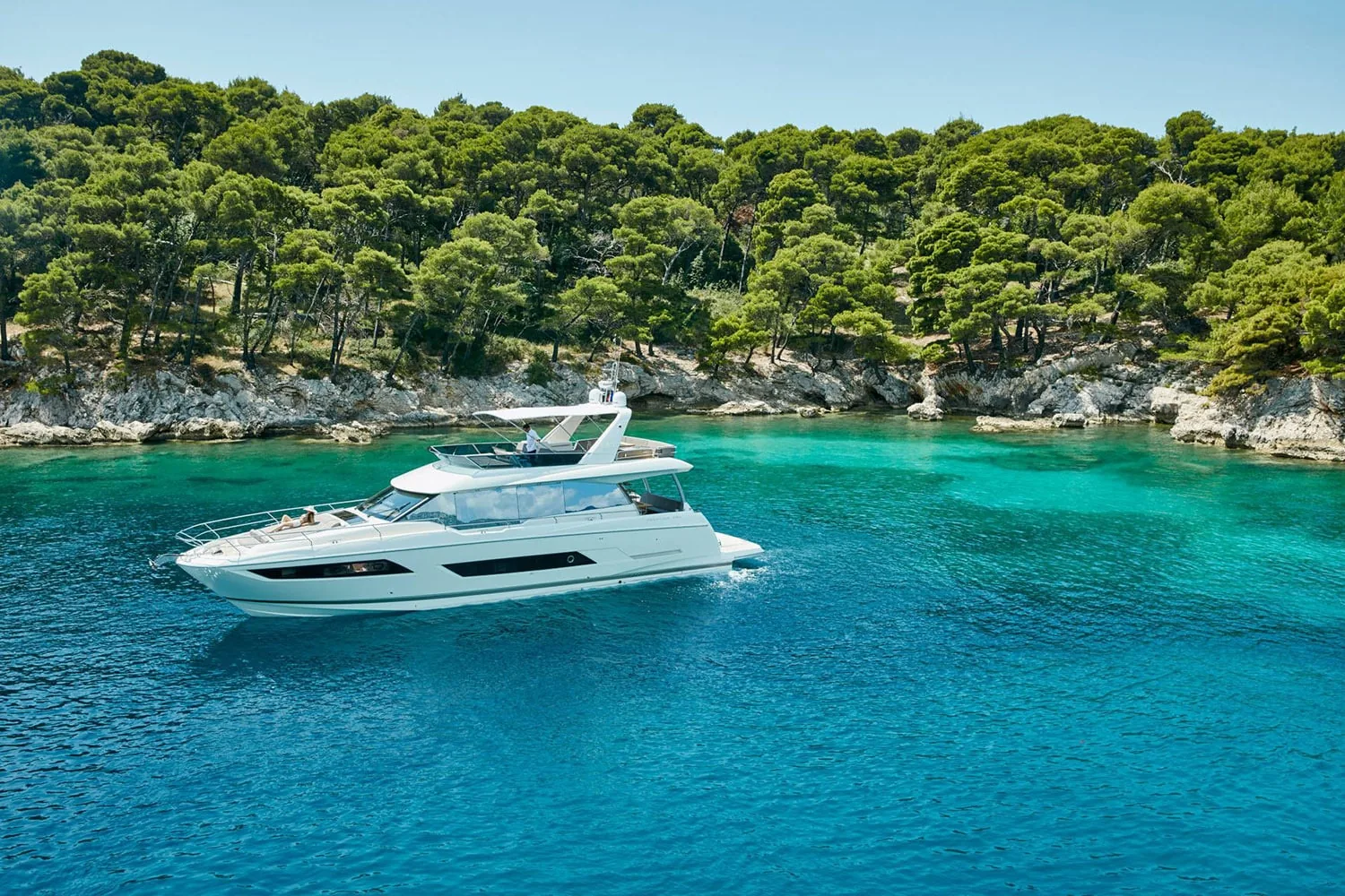 ROMY ONE - yacht charter photo 3