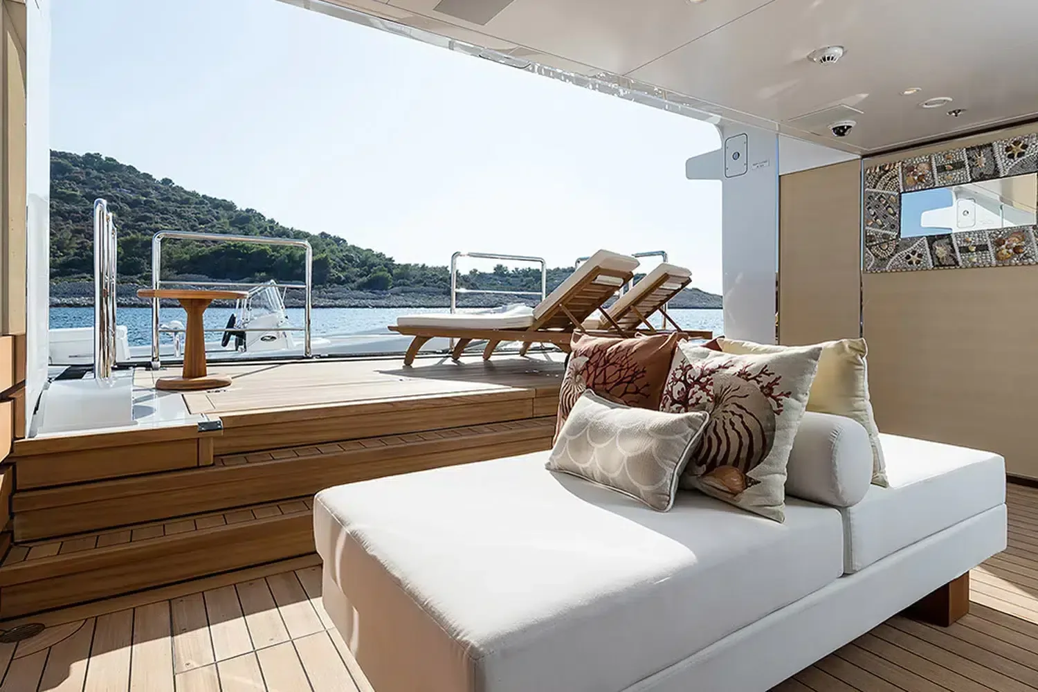 SAMURAI - yacht charter photo 7