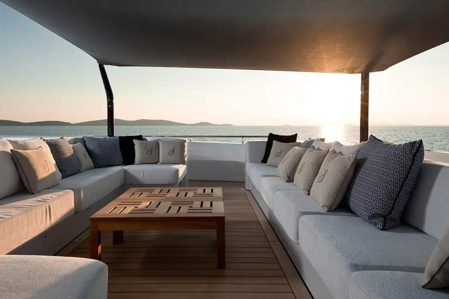 SAMURAI - yacht charter photo 13