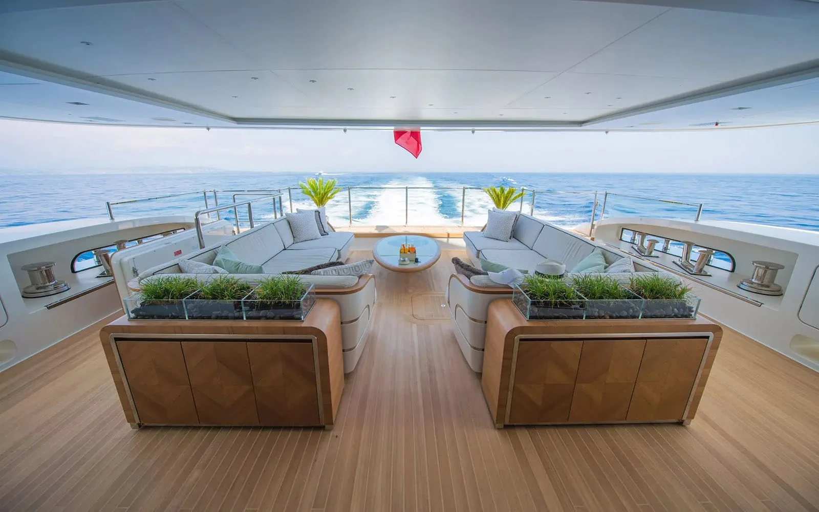 SCORPION - yacht charter photo 9