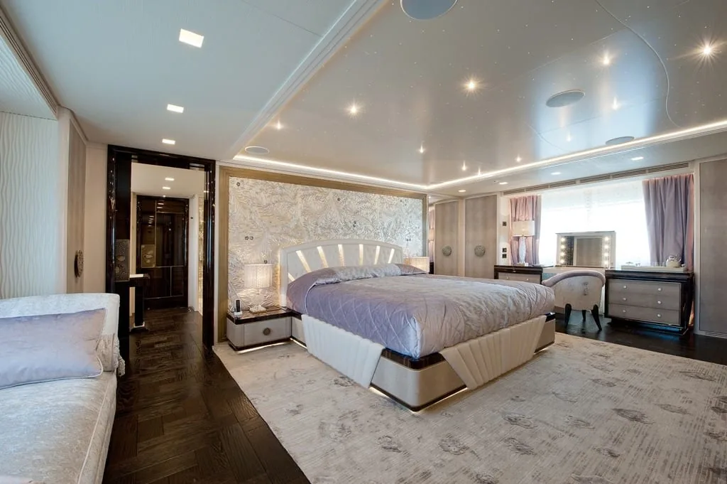 SCORPION - yacht charter photo 18