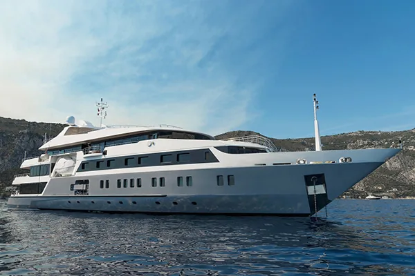 SERENITY - yacht charter French Riviera