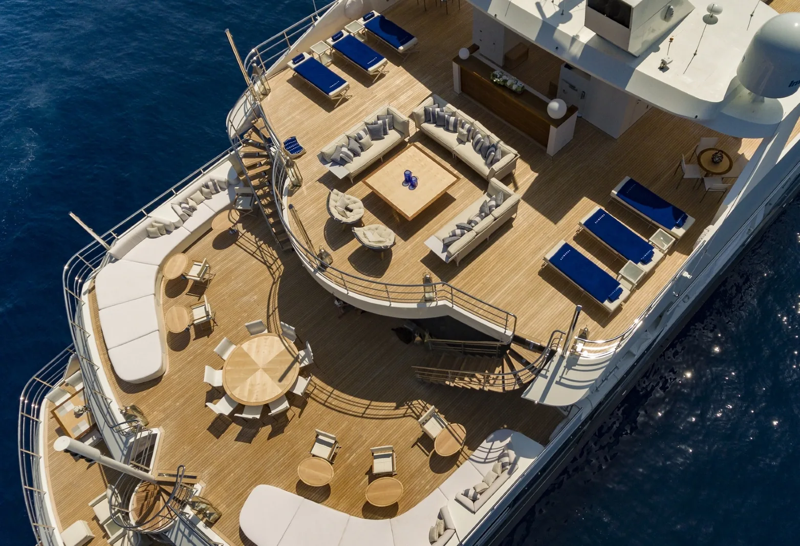 SERENITY - yacht charter photo 3