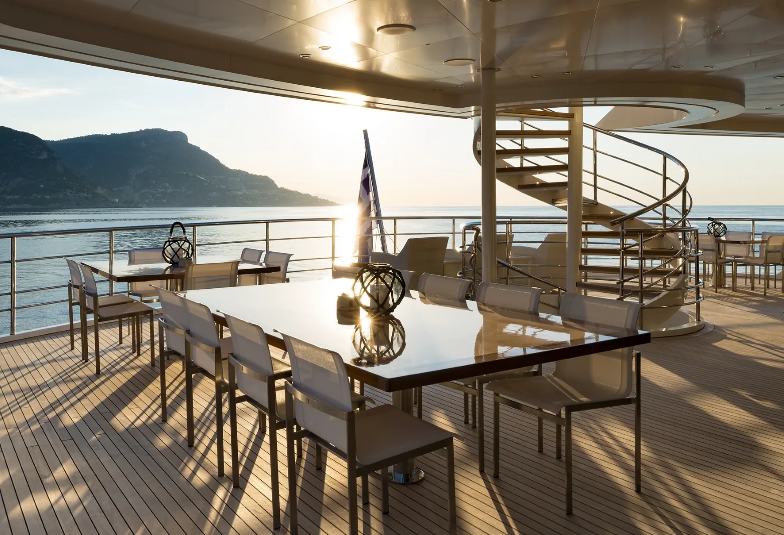 SERENITY - yacht charter photo 7