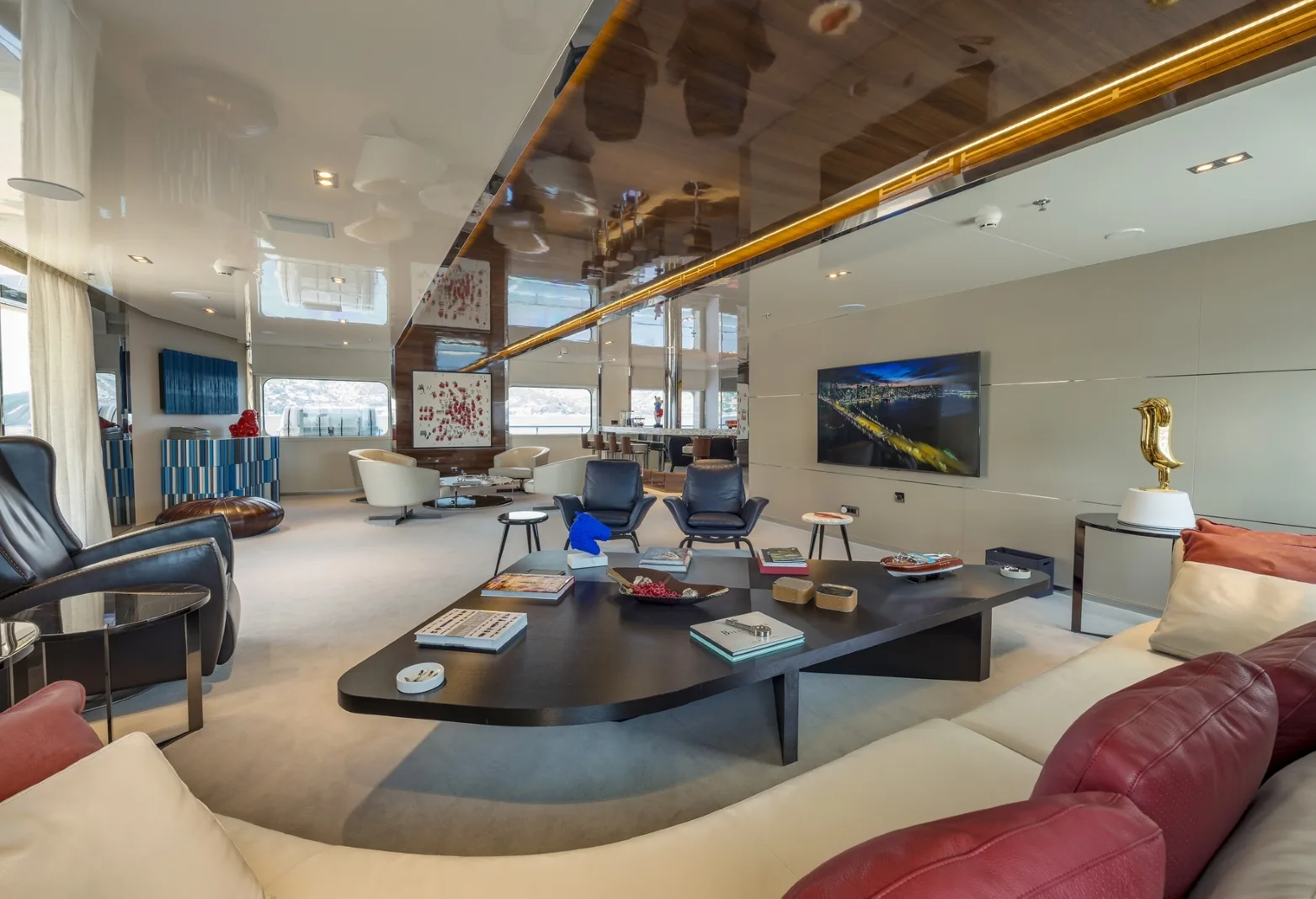 SERENITY - yacht charter photo 14