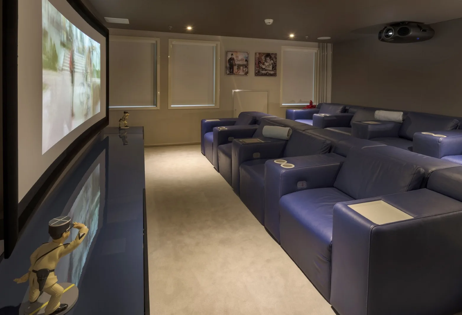 SERENITY - yacht charter photo 18
